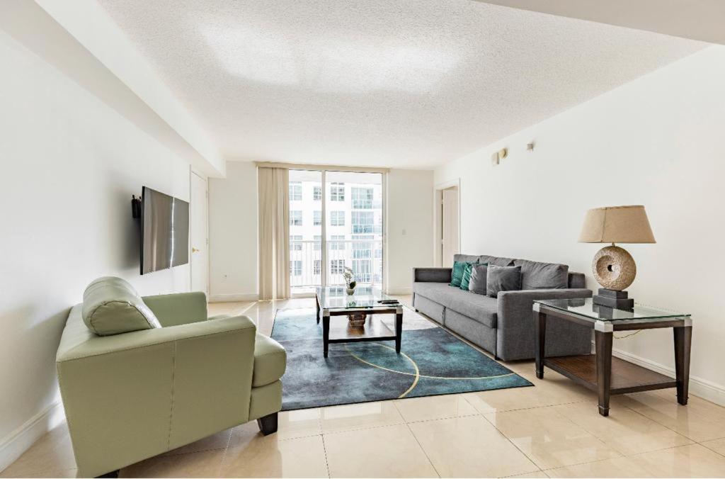 Two Bedroom Oceanview Apartment In Brickell Miami Exterior foto